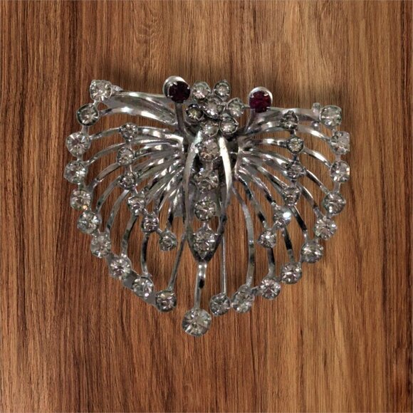 Vintage Rhinestone & faux Ruby Butterfly brooch pin silver tone - Picture 1 of 6